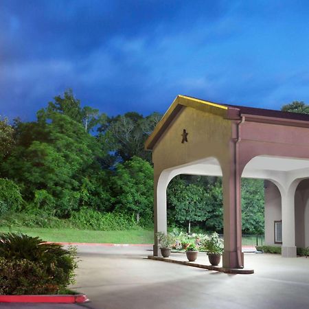 Super 8 By Wyndham Huntsville Exterior foto